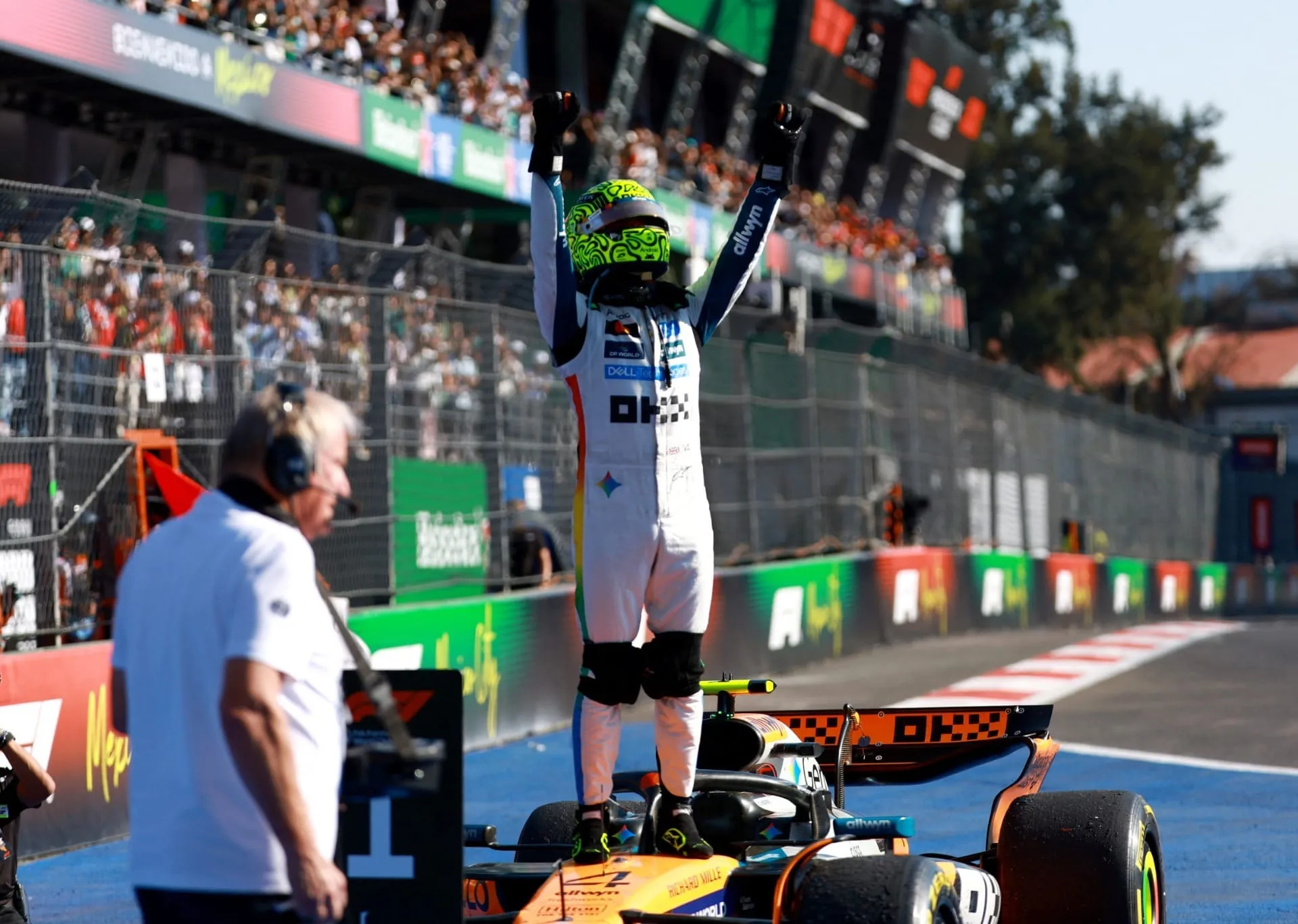 Norris vence GP do México e retoma liderança da F1 com apenas 1 ponto de vantagem