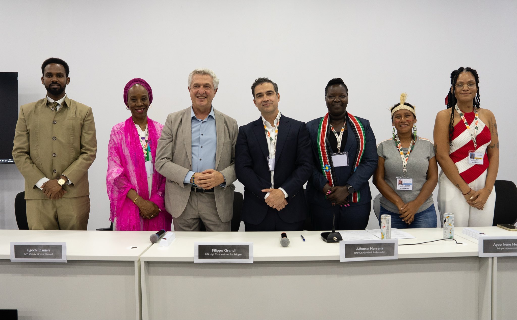 Alfonso Herrera, o Miguel de Rebelde, retorna ao Brasil para representar refugiados na COP30