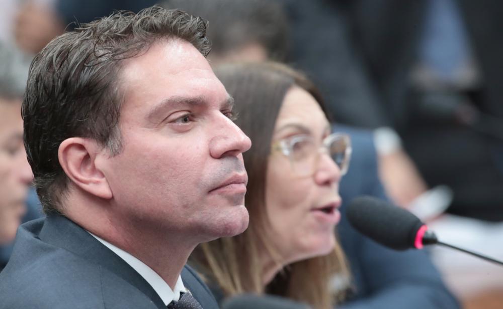 Moraes ordena perda de mandato de Ramagem; rito ainda não foi definido