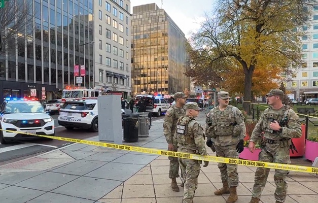 Ataque contra Guarda Nacional expõe tensão na política migratória dos EUA