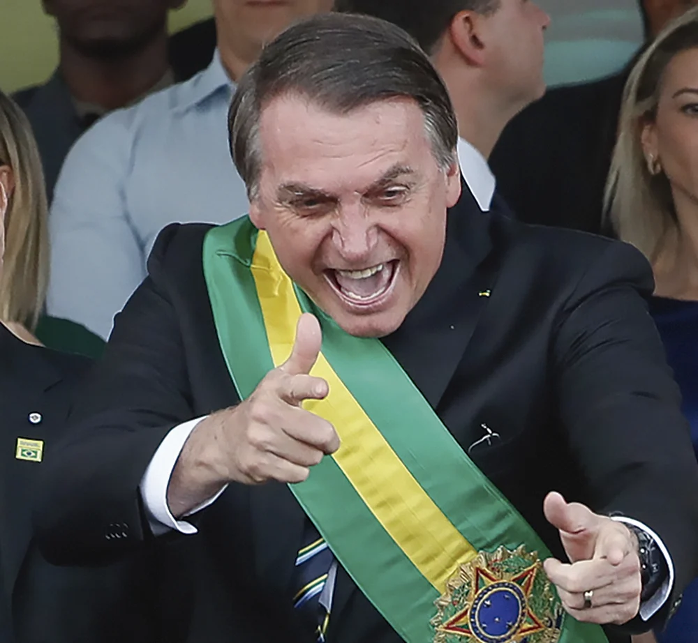 Flexibilização de armas no governo Bolsonaro ampliou arsenal do crime, indica Sou da Paz