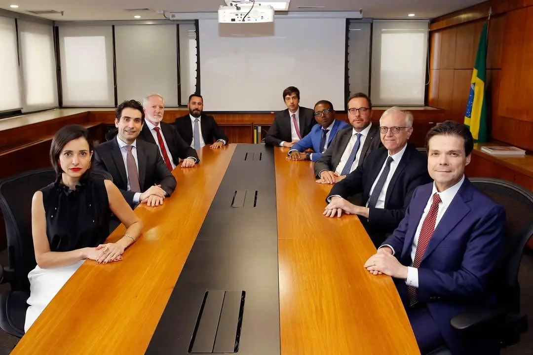 Mercado alimenta expectativa de redução gradual da taxa de juros em 2026