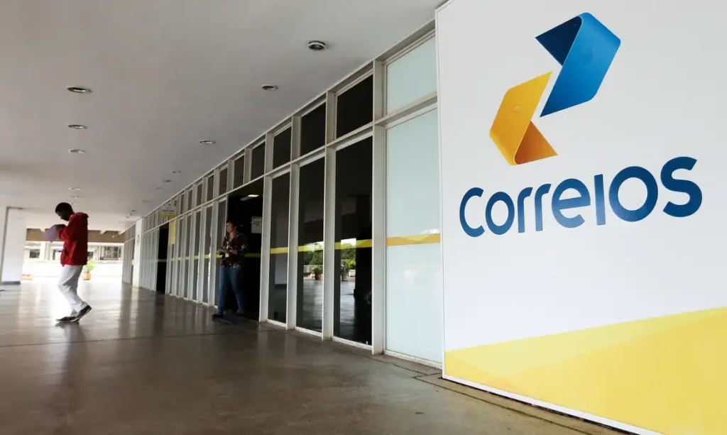 Correios públicos: mais que entrega, um direito