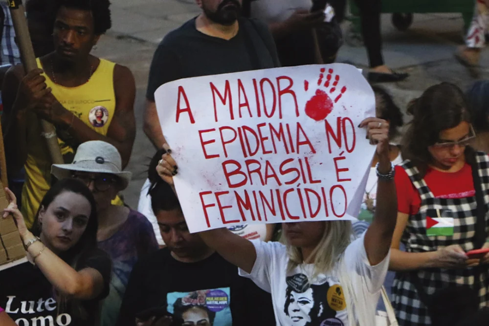 SP faz operação contra agressores em meio à pressão por resposta contra feminicídios