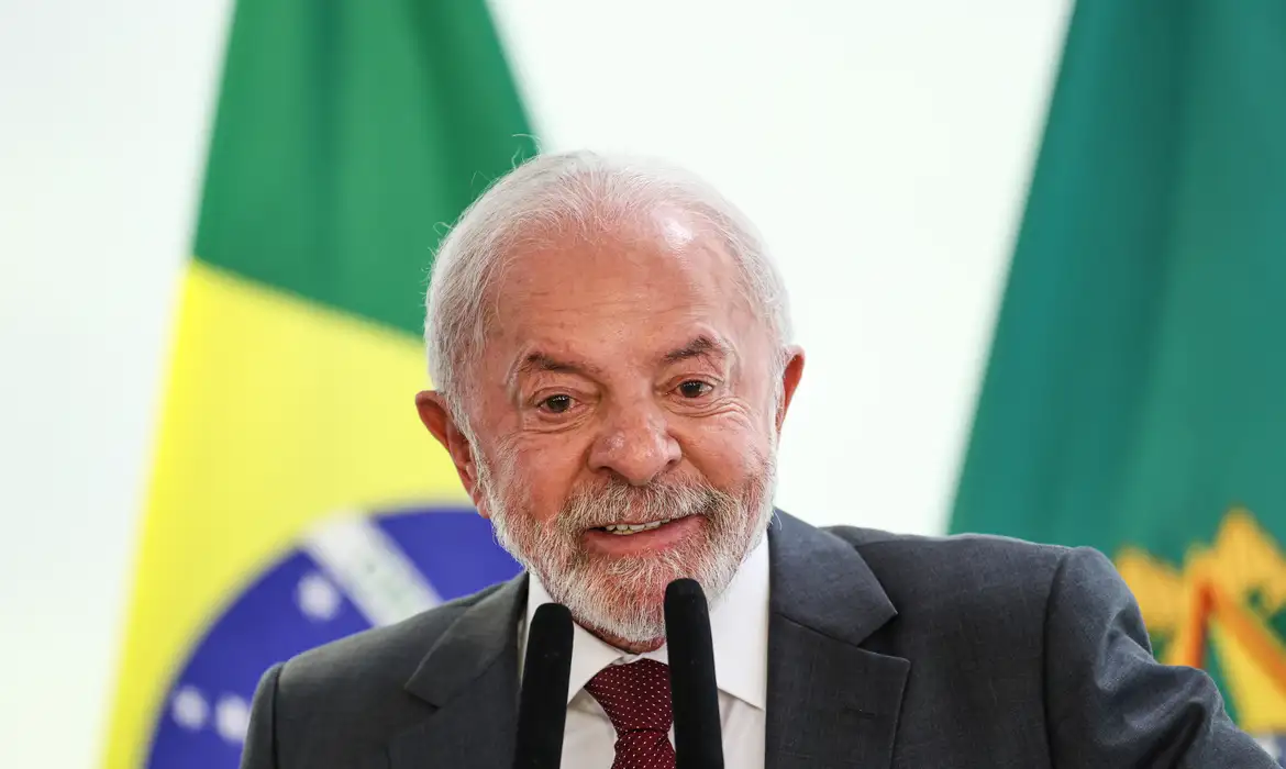 Lula determina apuração de falhas da Enel em São Paulo
