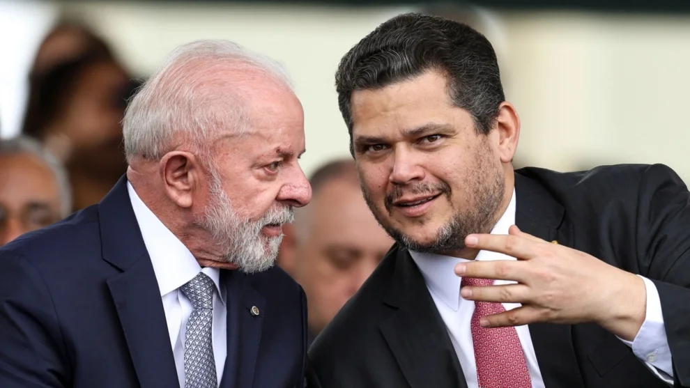 Senado adia sabatina de Jorge Messias e crise com o governo Lula se intensifica