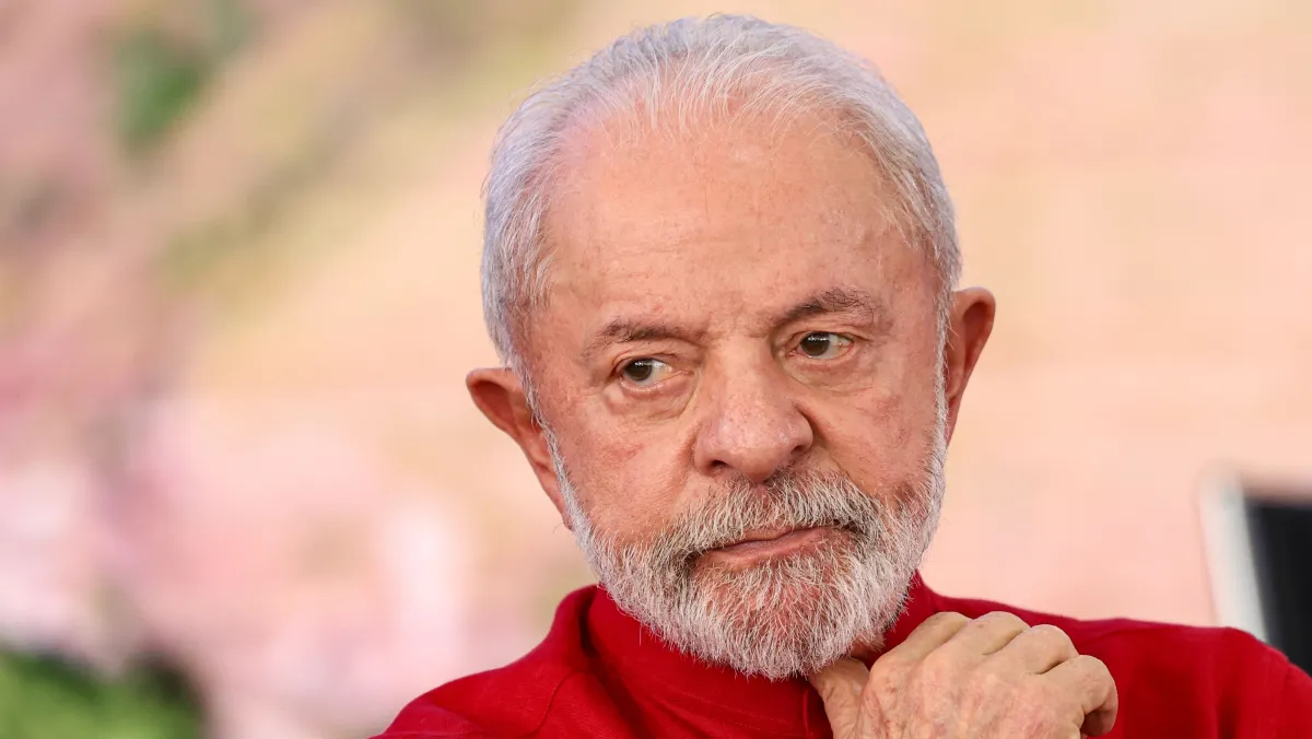 Lula indica veto e diz que Bolsonaro deve “pagar” pela tentativa de golpe