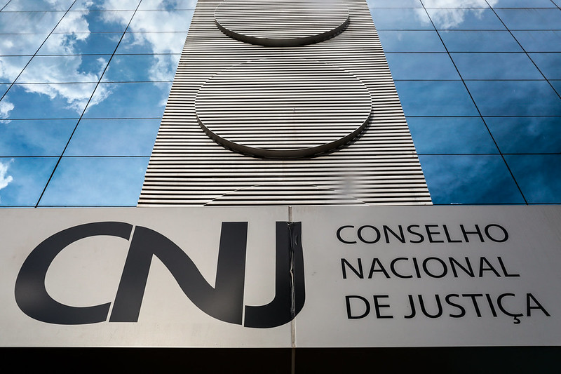 CNJ confirma tentativa de fraude que incluiu mandados de prisão contra Lula e Moraes