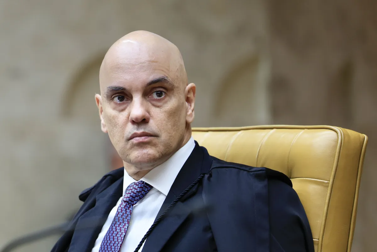 Moraes anula sindicância do CFM sobre Bolsonaro e aponta desvio de finalidade