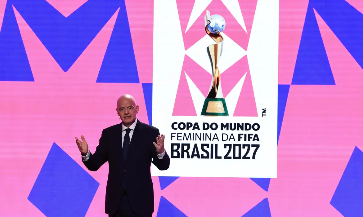 Fifa lança marca da Copa Feminina 2027 em evento no Rio de Janeiro