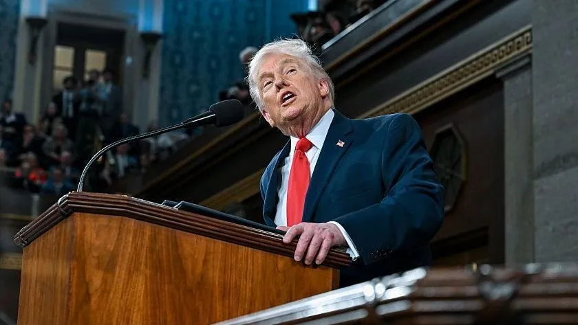 Entre o Irã e Cuba, Trump ensaia nova intervenção e deixa ilha caribenha à beira do colapso