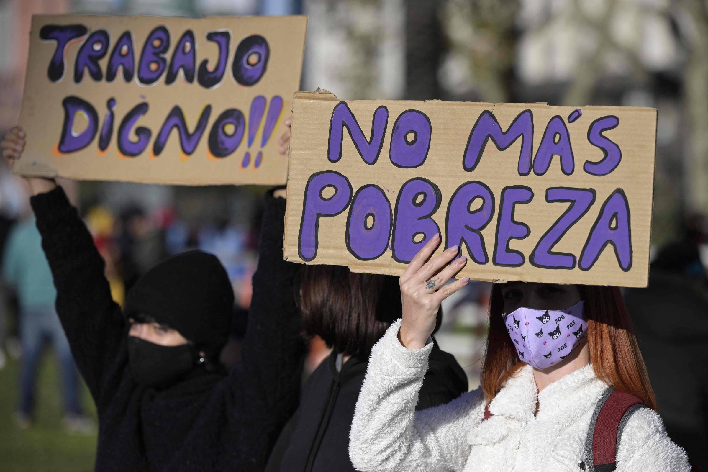 Desemprego na Argentina sobe a 7,5% e expõe custo social da nova rodada de reformas de Milei