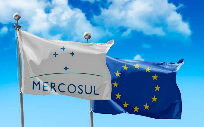 Congresso promulga acordo Mercosul–UE após mais de 25 anos de negociação