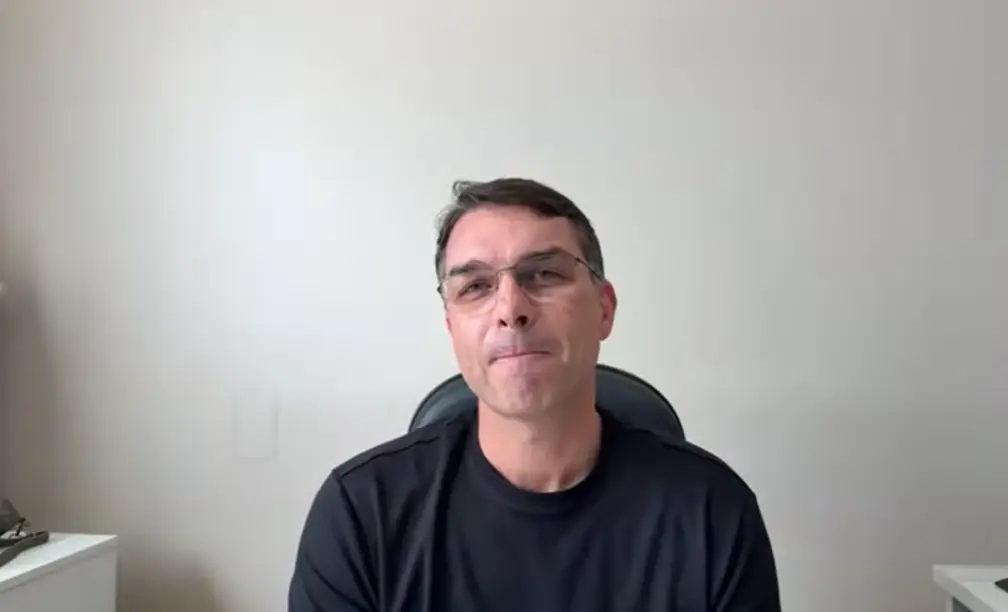 Com Flávio Bolsonaro, o Rio de hoje será o Brasil amanhã 