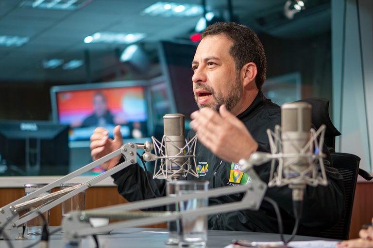 Boulos reforça fim da escala 6×1 e regulação de aplicativos no centro da agenda trabalhista do governo