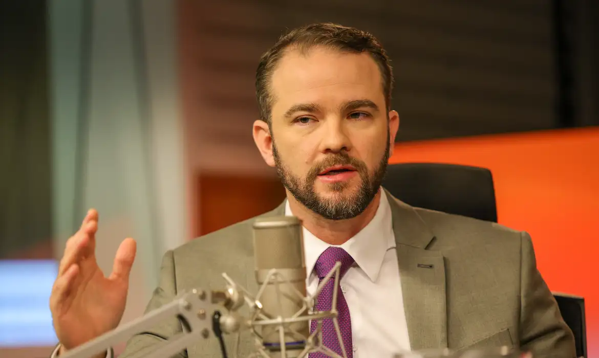 Regulação para IA será flexível e terá níveis de risco, diz Durigan