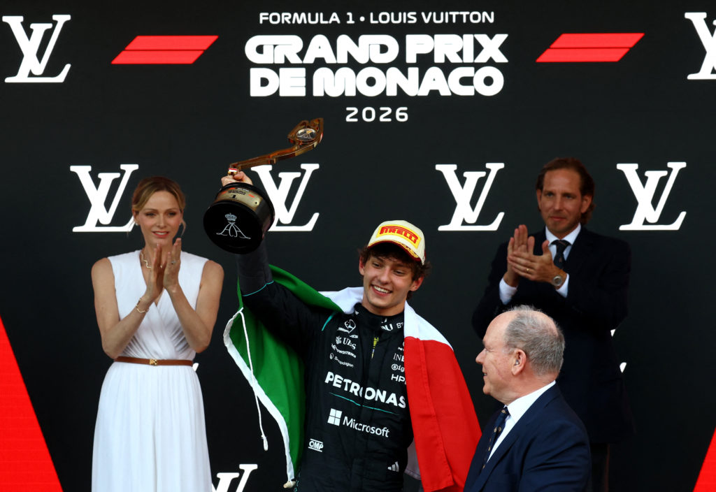Antonelli faz história de novo: é o mais jovem piloto a vencer o GP de Mônaco