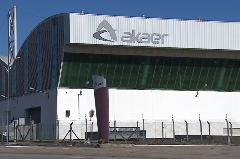 Emirados Árabes ampliam presença na indústria de defesa brasileira com compra da Akaer