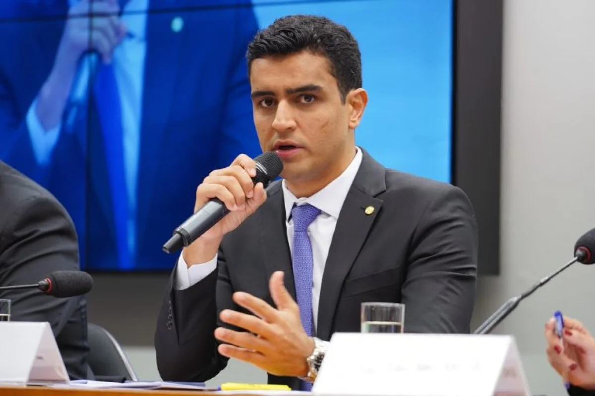 JHC embaralha eleição em Alagoas ao cogitar disputa pelo Senado