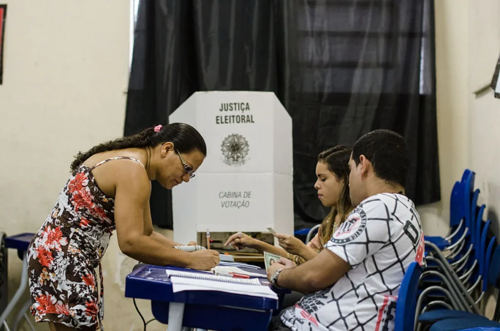 A eleição passa pelas mulheres e a direita tropeça na comunicação com elas