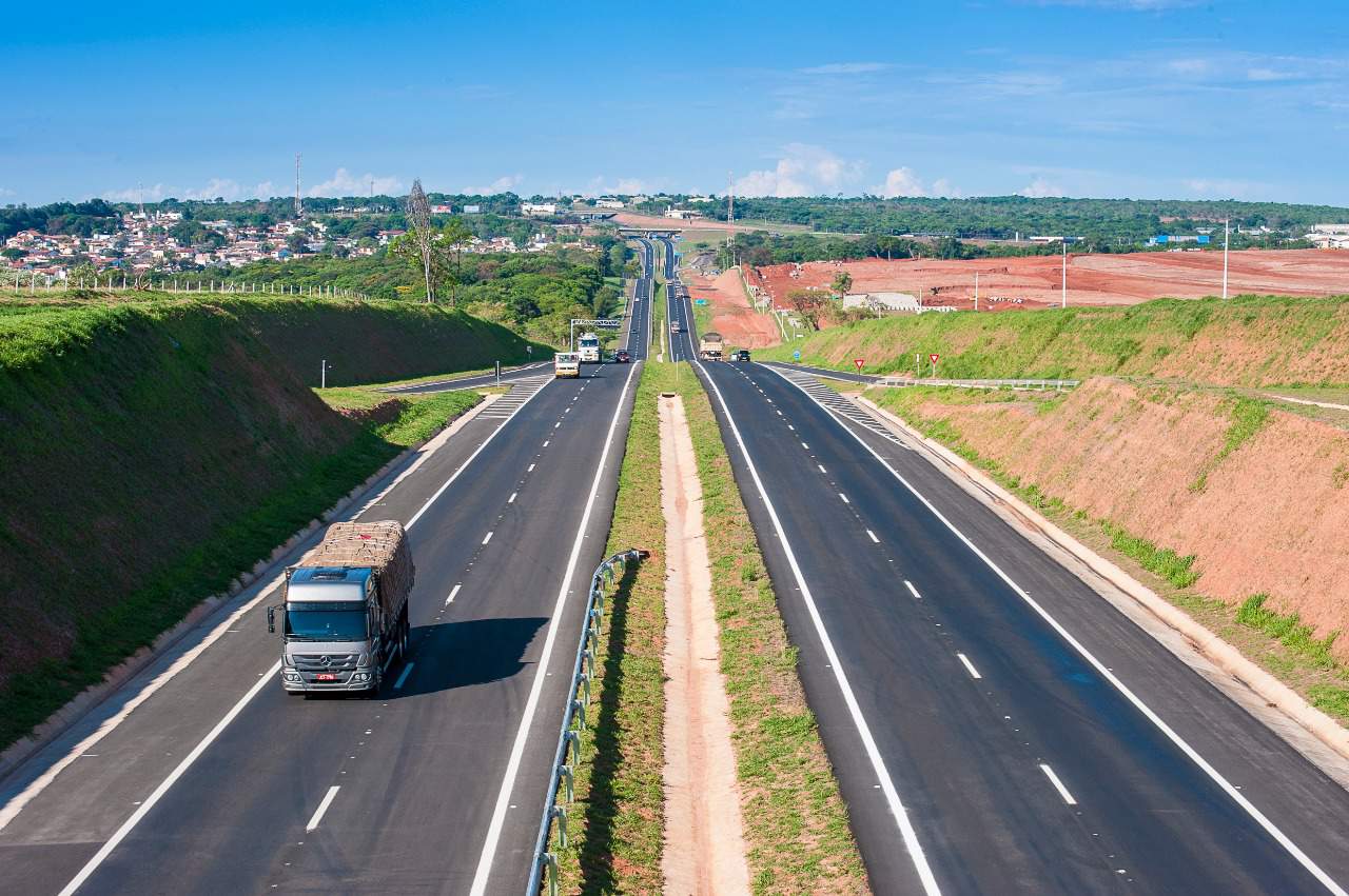 Governo reduz previsão de leilões de rodovias em 2026 após entraves em concessões repactuadas